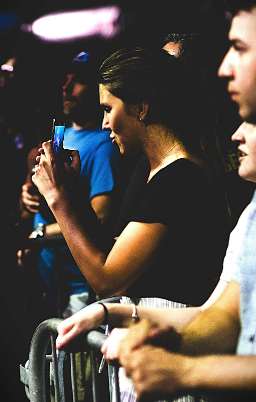 Citizen-Journalistin Citizen-Journalistin